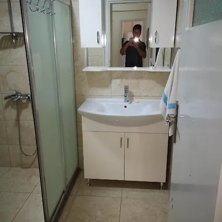 Alanya'Nin Merkezinde Esyali Kiralik Daire Apartment *