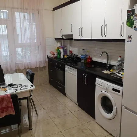 Апартаменты Alanya'Nin Merkezinde Esyali Kiralik Daire *